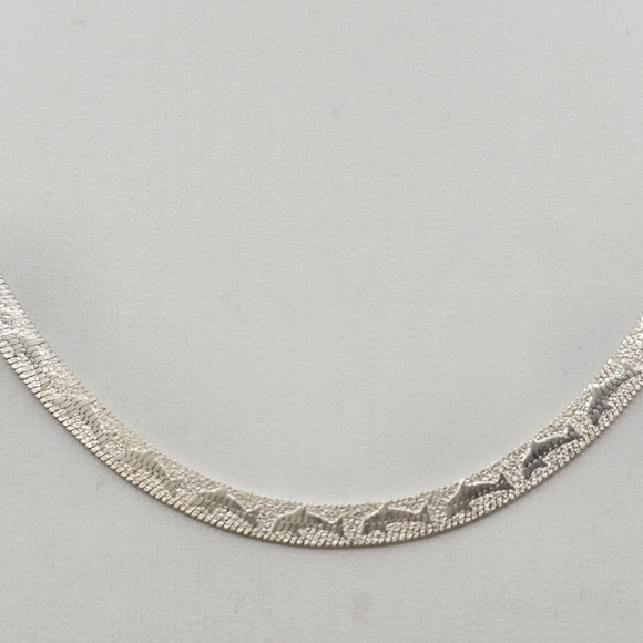 925 Italy VIOR Sterling Silver Dolphin Herringbone Reversible Necklace 16" - Picture 2 of 10